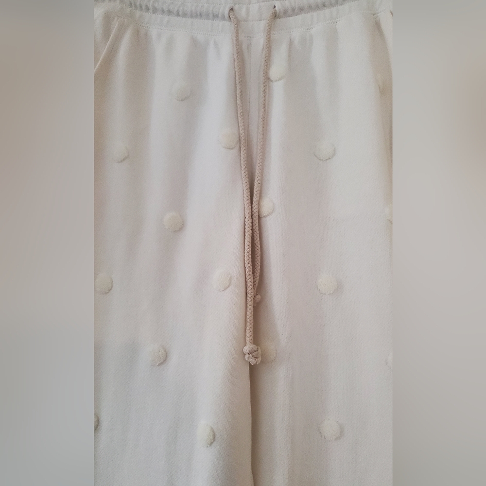 Lou & Grey‎ Cream Polka Dot Embroidered jogger pants with pockets Size Medium - Picture 11 of 12